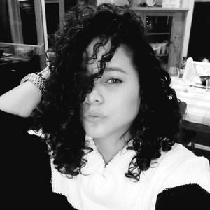 Meet your Posher, Yinet